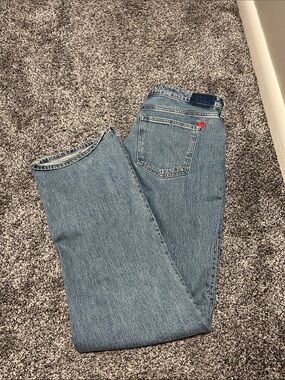 A&F Curve Love High Rise 90’s Relaxed Jeans with Embroidered Heart